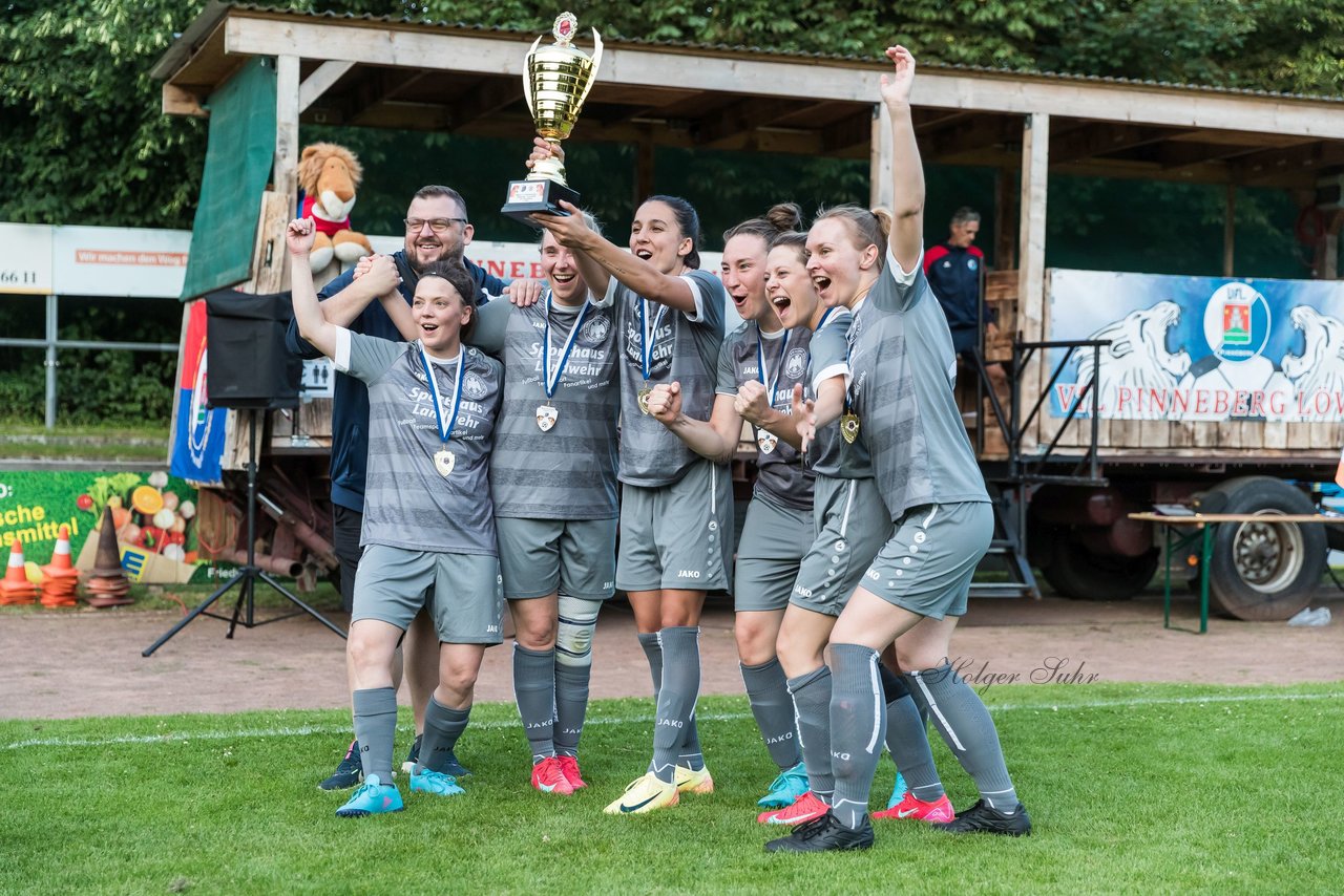 Bild 109 - Loewinnen Cup